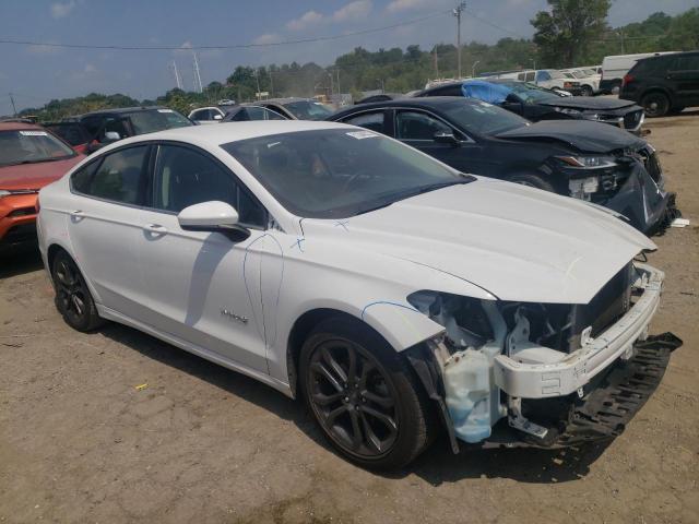 3FA6P0LU8JR162048 - 2018 FORD FUSION SE HYBRID WHITE photo 4