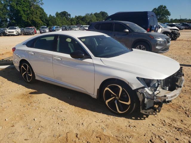 1HGCV1F30MA120257 - 2021 HONDA ACCORD SPORT WHITE photo 4