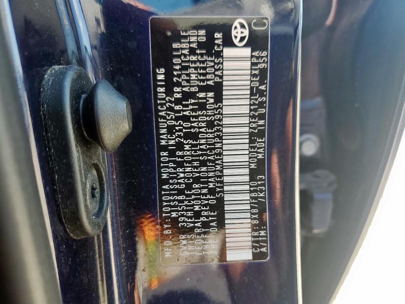 5YFEPMAE9NP332955 - 2022 TOYOTA COROLLA LE ლურჯი ფოტო 12