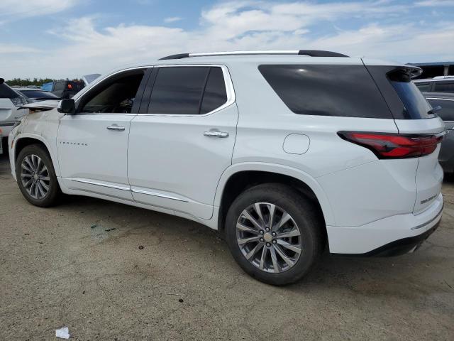 1GNEVKKW9PJ151550 - 2023 CHEVROLET TRAVERSE PREMIER WHITE photo 2