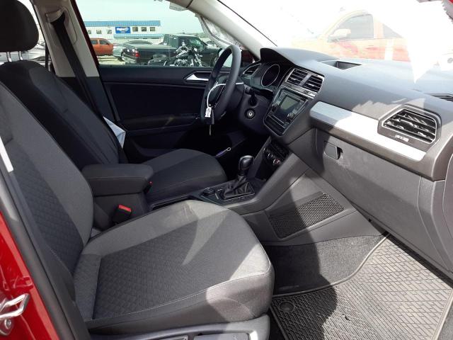 3VV0B7AX6JM075459 - 2018 VOLKSWAGEN TIGUAN S RED photo 5