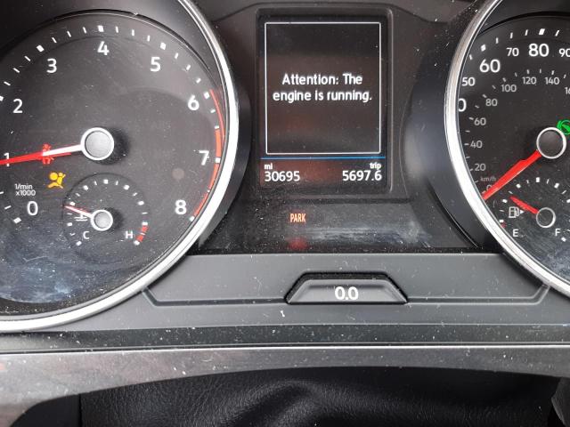 3VV0B7AX6JM075459 - 2018 VOLKSWAGEN TIGUAN S RED photo 8