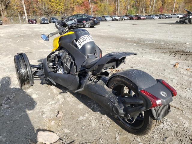 3JB2FEF28NJ003878 - 2022 CAN-AM RYKER BLACK photo 3