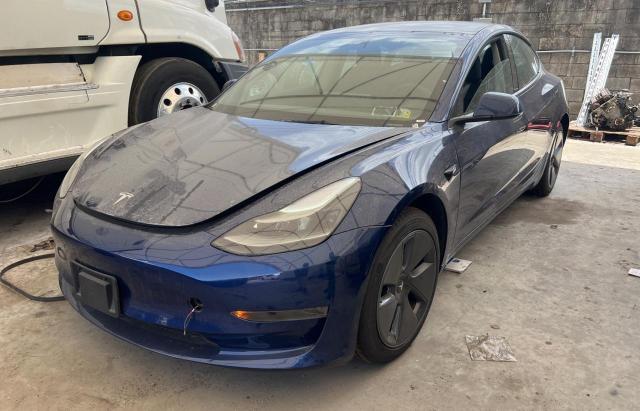 5YJ3E1EA8NF370725 - 2022 TESLA MODEL 3 BLUE photo 2