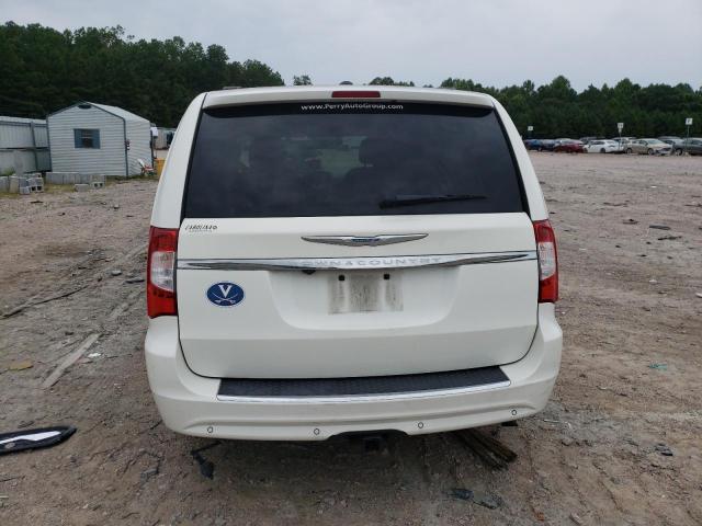 2C4RC1CG3DR542315 - 2013 CHRYSLER TOWN & COU TOURING L WHITE photo 6