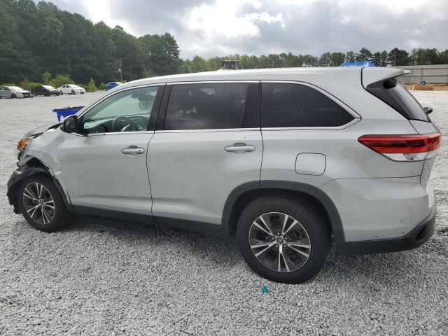 5TDZARFH1KS055109 - 2019 TOYOTA HIGHLANDER LE SILVER photo 2