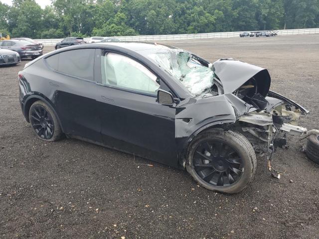 5YJYGDED8MF126227 - 2021 TESLA MODEL Y შავი ფოტო 4