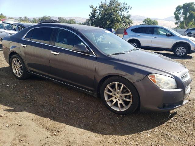 1G1ZE5E76BF136511 - 2011 CHEVROLET MALIBU LTZ ნაცრისფერი ფოტო 4