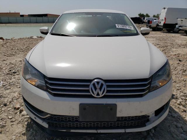 1VWBH7A37EC016265 - 2014 VOLKSWAGEN PASSAT SE WHITE photo 5