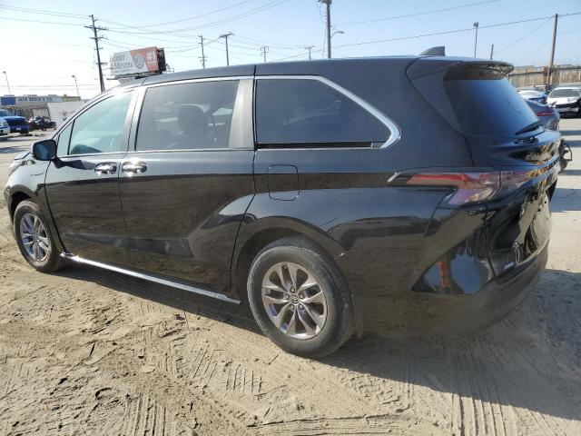 5TDYSKFC2PS083903 - 2023 TOYOTA SIENNA XLE BLACK photo 2