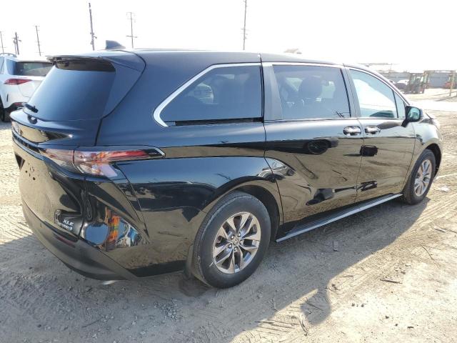 5TDYSKFC2PS083903 - 2023 TOYOTA SIENNA XLE BLACK photo 3