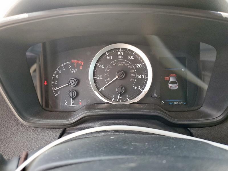 5YFEPRAE1LP063425 - 2020 TOYOTA COROLLA LE SILVER photo 9