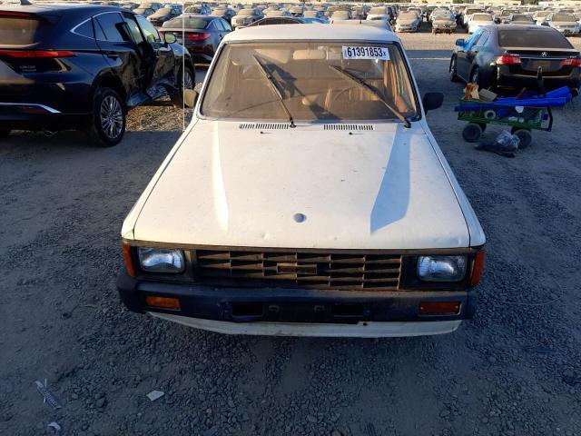 JT4RN56D2E5005291 - 1984 TOYOTA PICKUP XTRACAB RN56 DLX WHITE photo 5