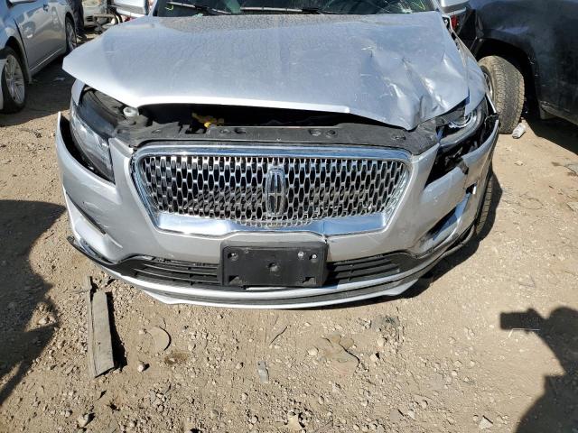 5LMCJ1C91KUL02363 - 2019 LINCOLN MKC SILVER photo 9