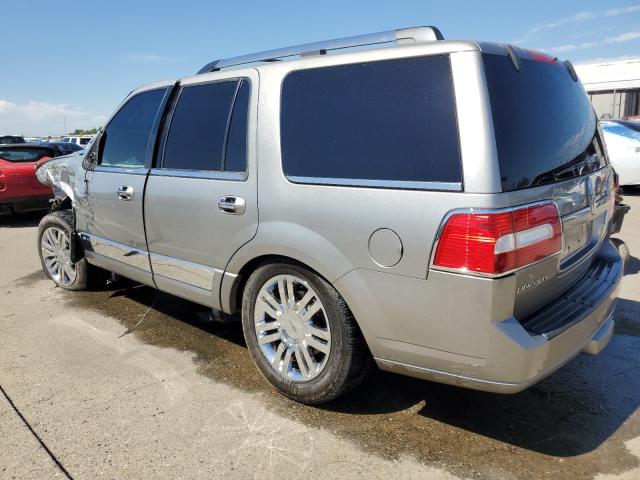 5LMFU28528LJ02509 - 2008 LINCOLN NAVIGATOR 银色 照片 2