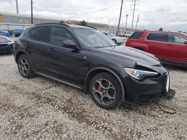 ZASPAKBN1N7D38304 - 2022 ALFA ROMEO STELVIO TI შავი ფოტო 4