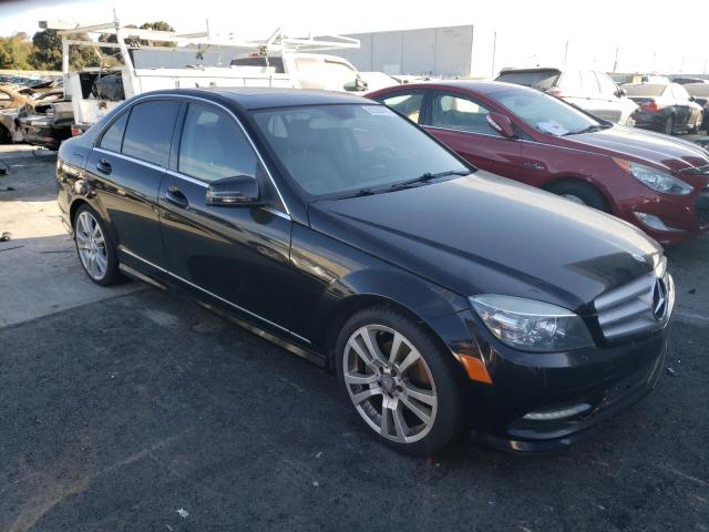 WDDGF5EB5BF652784 - 2011 MERCEDES-BENZ C 300 BLACK photo 4