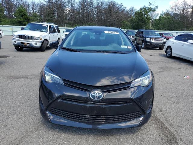 5YFBURHE1KP898862 - 2019 TOYOTA COROLLA L BLACK photo 5