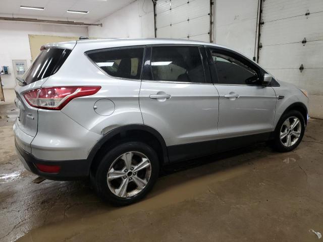 1FMCU0GXXFUA85219 - 2015 FORD ESCAPE SE SILVER photo 3