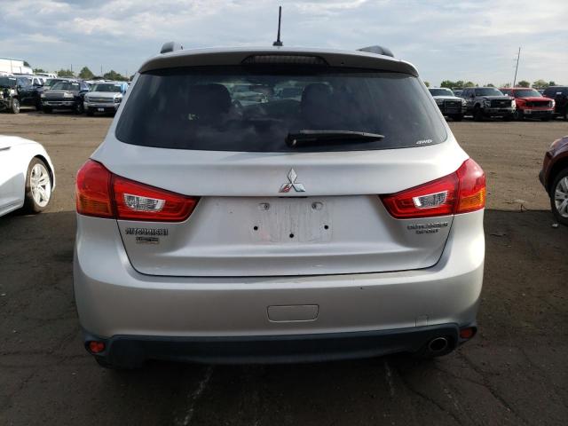 4A4AR5AU1DE021613 - 2013 MITSUBISHI OUTLANDER LE SILVER photo 6