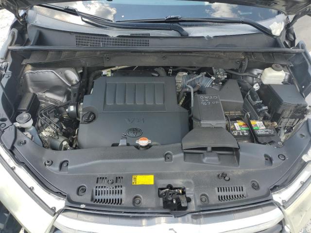 5TDKKRFHXGS506950 - 2016 TOYOTA HIGHLANDER XLE GRAY photo 12