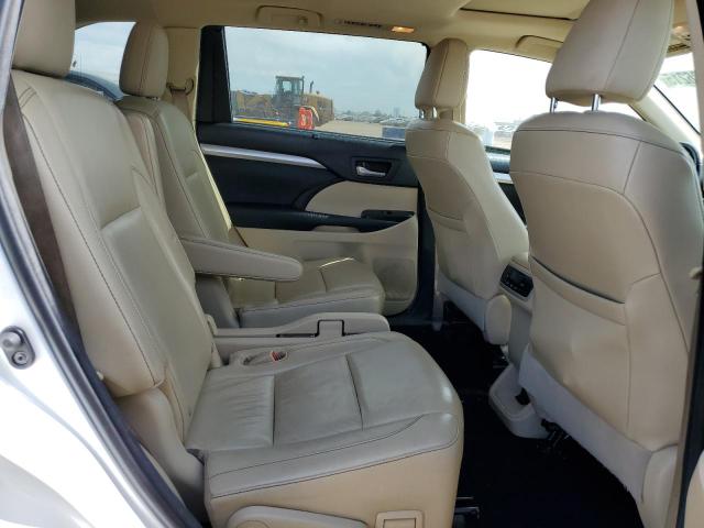 5TDJKRFH9FS192945 - 2015 TOYOTA HIGHLANDER XLE WHITE photo 11