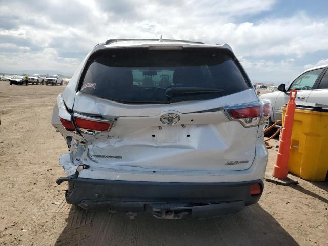 5TDJKRFH9FS192945 - 2015 TOYOTA HIGHLANDER XLE WHITE photo 6