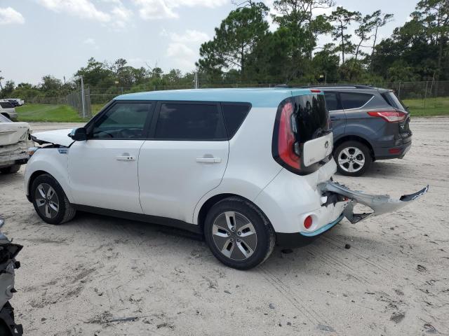 KNDJX3AEXJ7027047 - 2018 KIA SOUL EV + WHITE photo 2