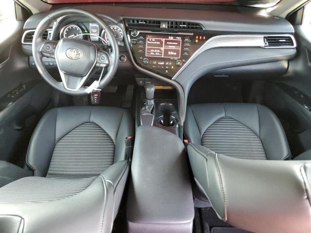 4T1B11HK0JU560009 - 2018 TOYOTA CAMRY L BLACK photo 8