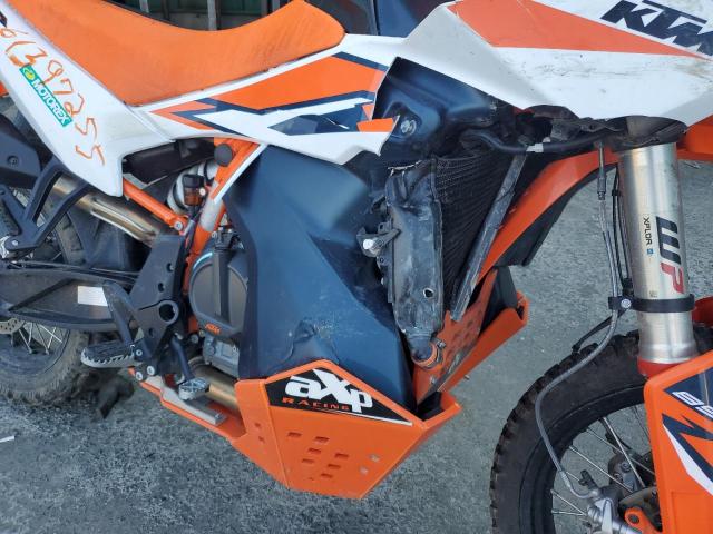 VBKTR6404RM886621 - 2024 KTM 890 ADVENTURE R Pomarańczowy zdjęcie 9