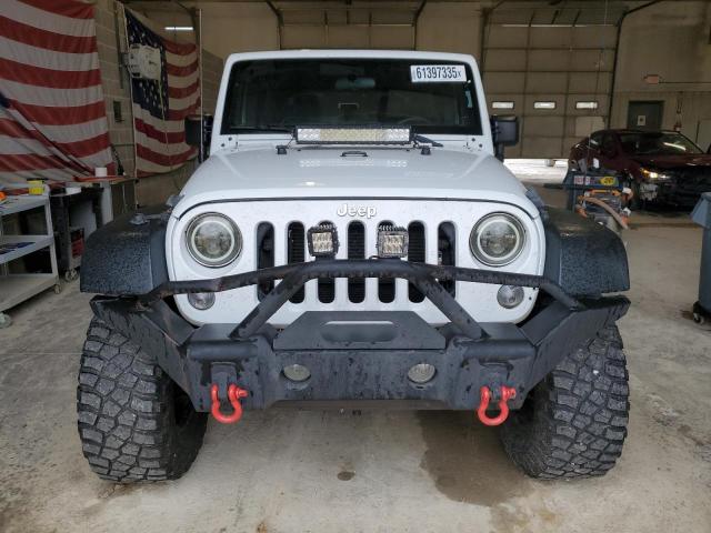 1C4BJWDG4GL112597 - 2016 JEEP WRANGLER UNLIMITED SPORT თეთრი ფოტო 5