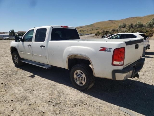 1GT120CG2DF141923 - 2013 GMC SIERRA K2500 SLE WHITE photo 2