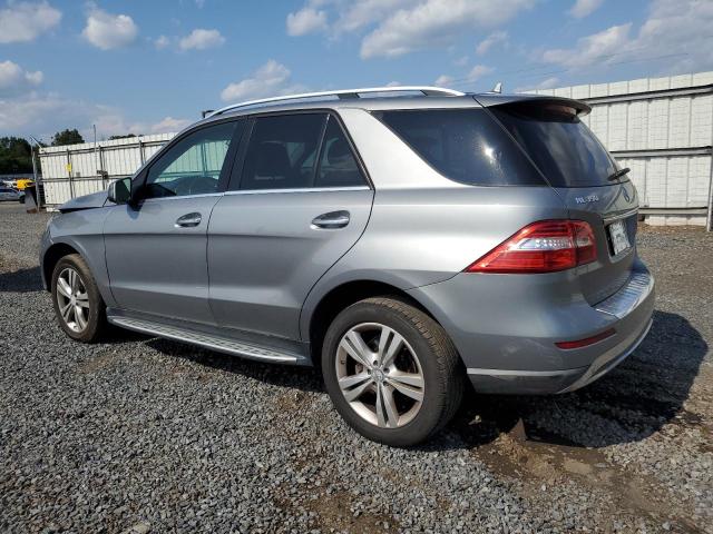 4JGDA5HB2DA226683 - 2013 MERCEDES-BENZ ML 350 4MATIC GRAY photo 2