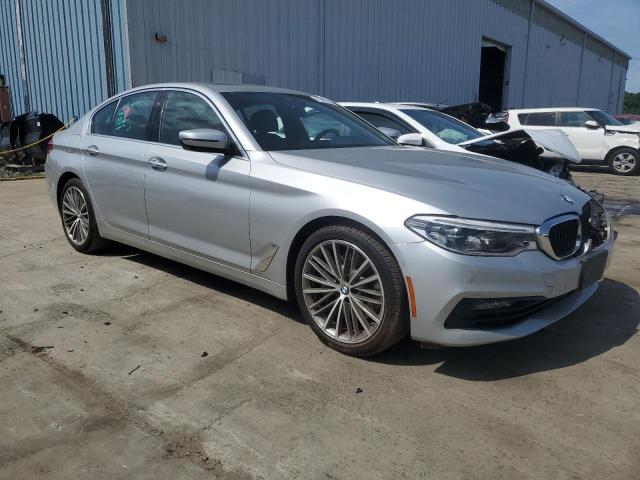 WBAJA7C38HG457736 - 2017 BMW 530 XI SILVER photo 4