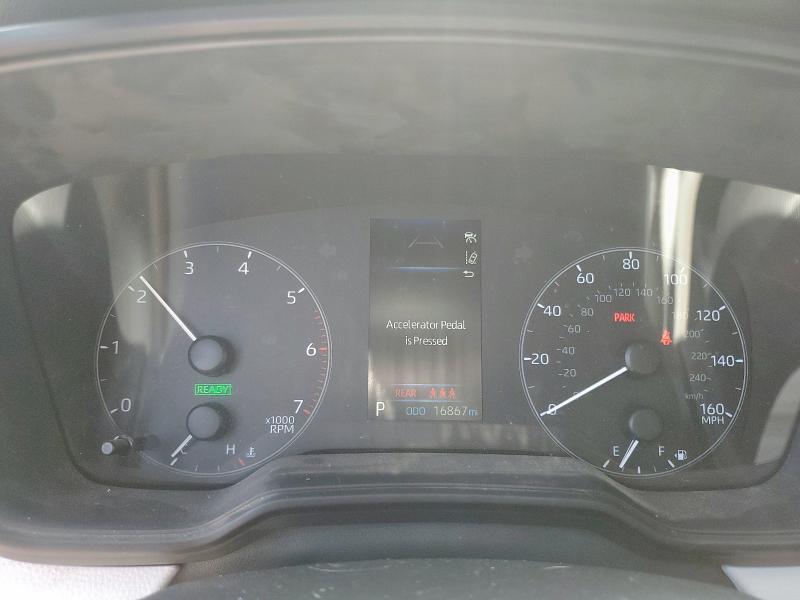 JTDBCMFE4PJ009881 - 2023 TOYOTA COROLLA LE Серебристый фото 9