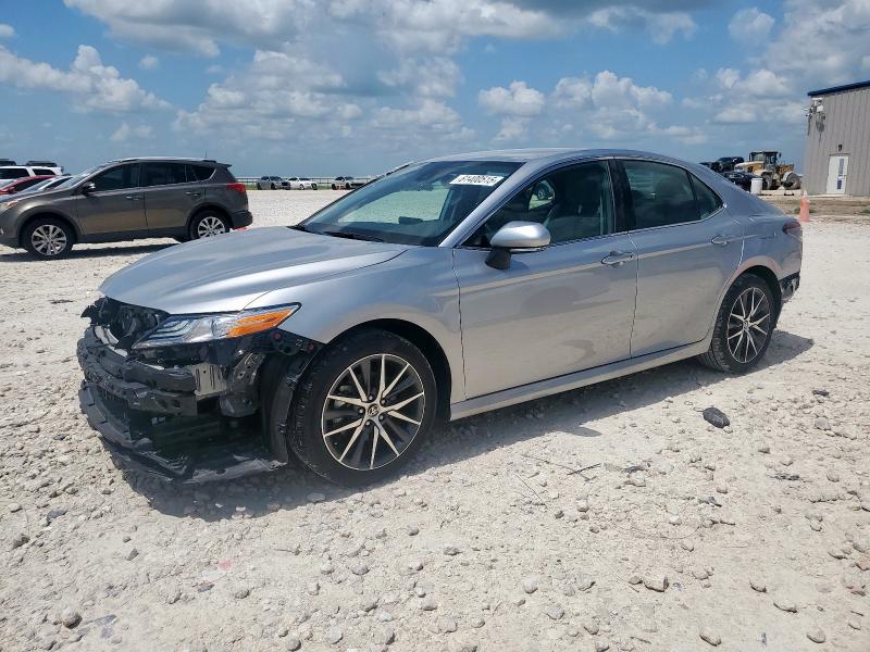 2023 TOYOTA CAMRY XLE, 