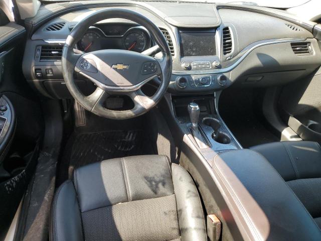 2G1105S39J9148320 - 2018 CHEVROLET IMPALA LT WHITE photo 8