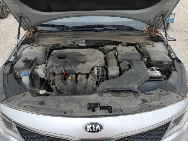 5XXGT4L36HG143774 - 2017 KIA OPTIMA LX SILVER photo 11