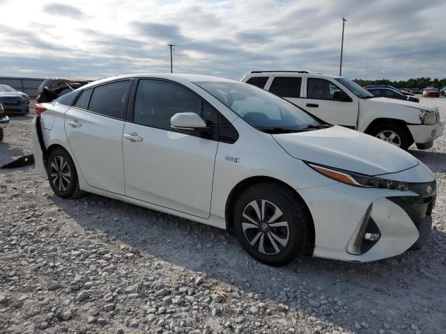 JTDKARFP2H3041660 - 2017 TOYOTA PRIUS PRIM თეთრი ფოტო 4