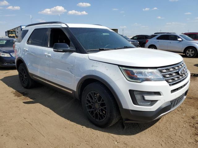 1FM5K8DH9HGB51819 - 2017 FORD EXPLORER XLT WHITE photo 4