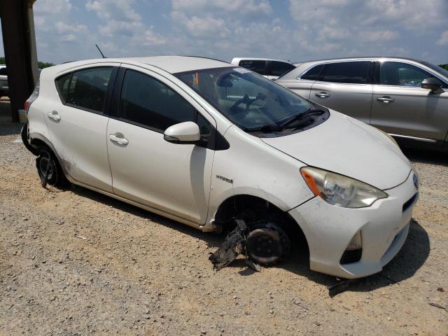 JTDKDTB37D1050805 - 2013 TOYOTA PRIUS C თეთრი ფოტო 4