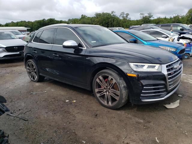 WA1C4AFY5J2018563 - 2018 AUDI SQ5 PRESTIGE BLACK photo 4