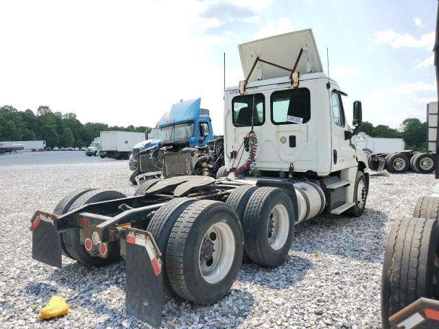 3AKJGED66FSGS4128 - 2015 FREIGHTLINER CASCADIA 1 WHITE photo 4