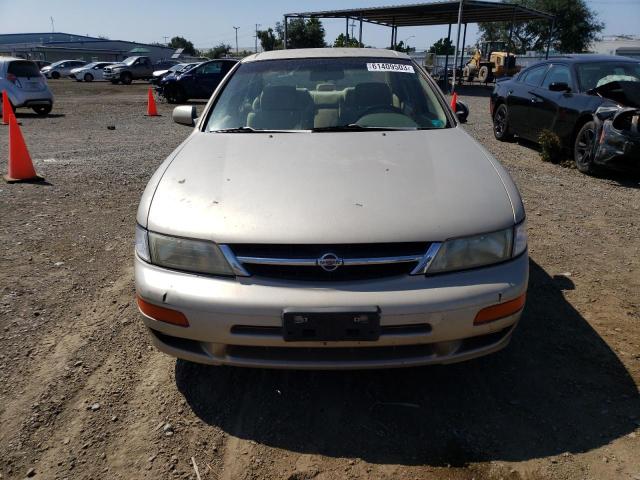 JN1CA21D2WT513736 - 1998 NISSAN MAXIMA GLE GOLD photo 5