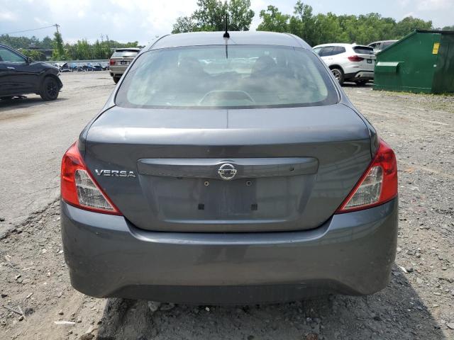 3N1CN7AP8KL828910 - 2019 NISSAN VERSA S GRAY photo 6