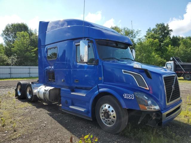 4V4NC9EH1JN890453 - 2018 VOLVO VN VNL BLUE photo 1