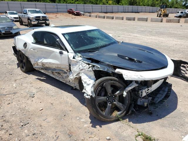 1G1FF1R7XJ0185652 - 2018 CHEVROLET CAMARO SS WHITE photo 4