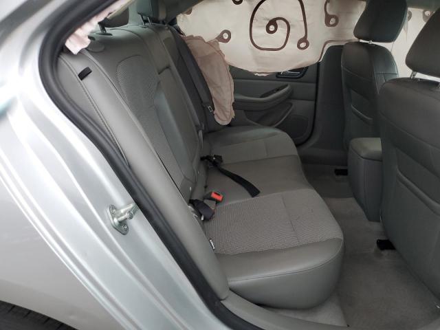 1G11C5SL3FU110549 - 2015 CHEVROLET MALIBU 1LT SILVER photo 10