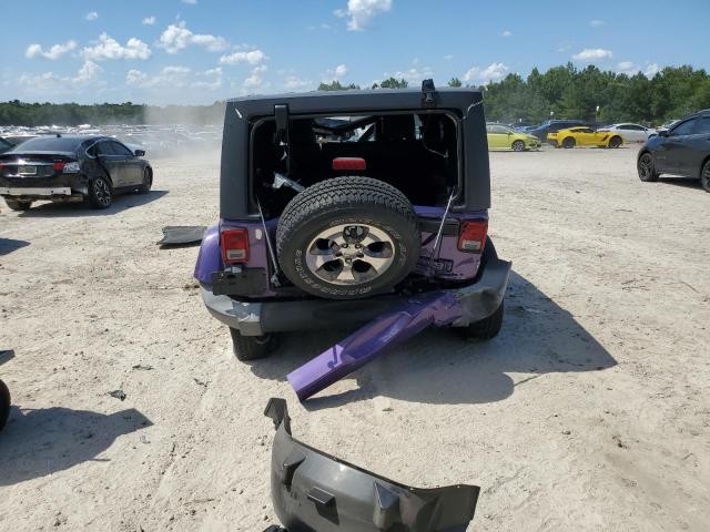 1C4BJWEGXJL822934 - 2018 JEEP WRANGLER U SAHARA იასამნისფერი ფოტო 6