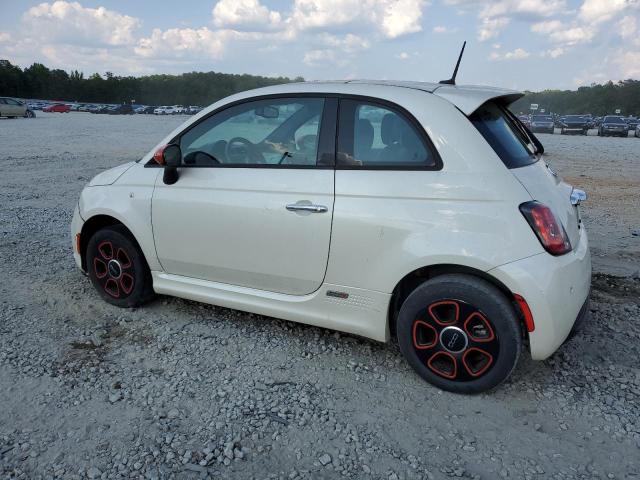 3C3CFFGE7FT581612 - 2015 FIAT 500 ELECTRIC WHITE photo 2